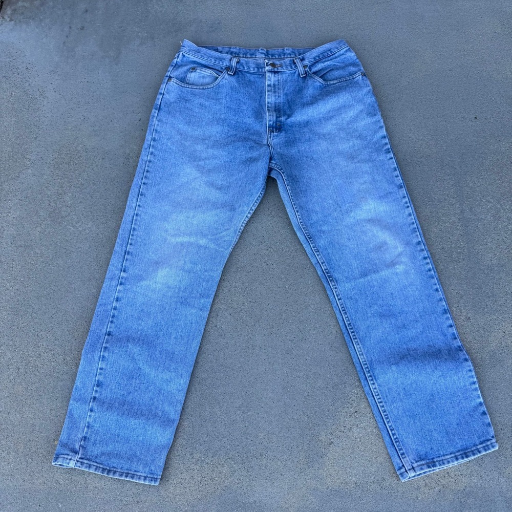 Wrangler Relaxed Fit Straight Leg Jeans Blue Medium‎ Wash 97601SB Mens 36x32